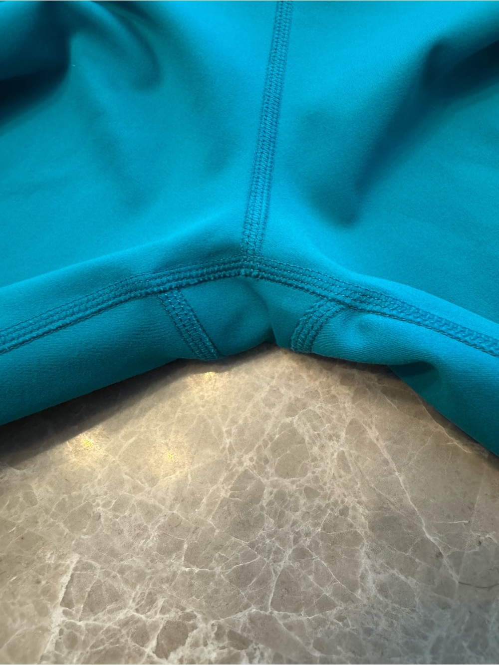 CARBON38 High Rise 7ö Legging In Cloud
Compression XS - Picture 5 of 7
